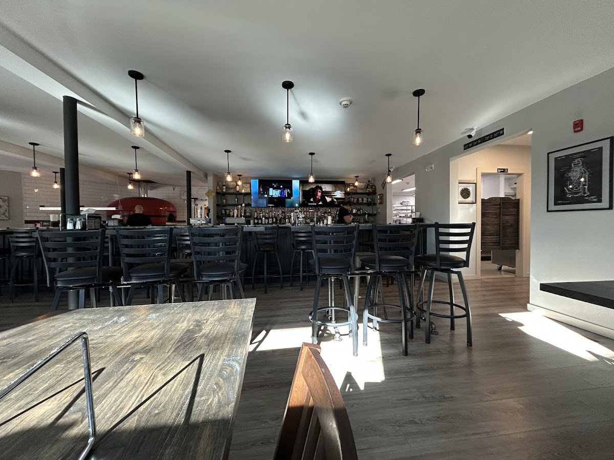 The Beacon Pizza Bar